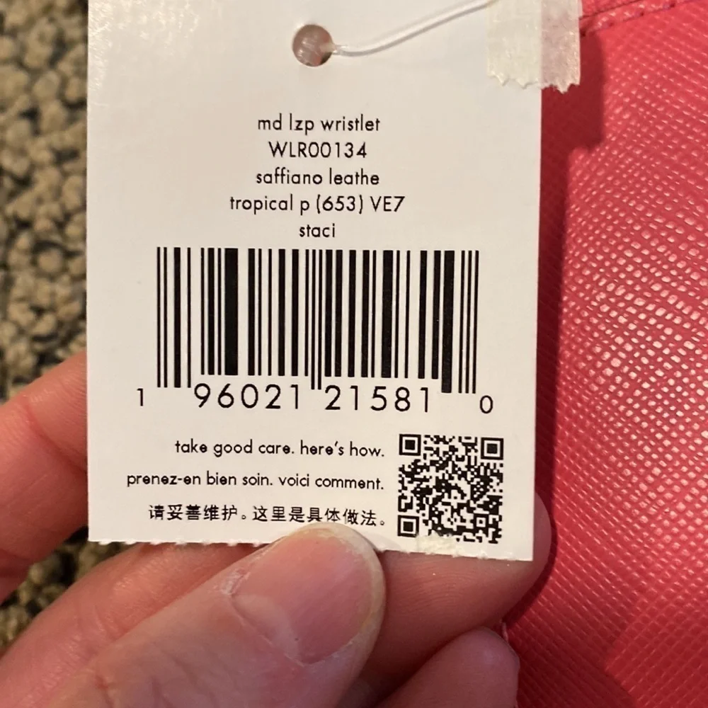 NWT Kate Spade Tropical Pink Staci Wristlet